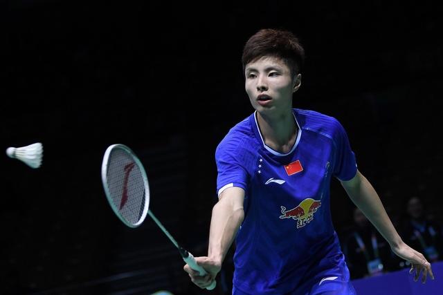 当他走近自 当他走近自