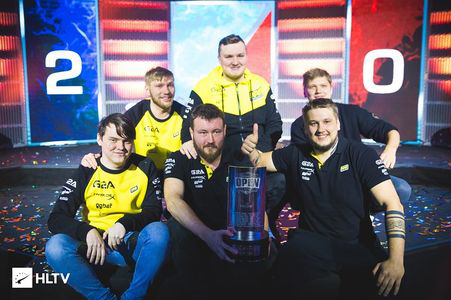 东京世锦赛：败给泰国选手止步八强 骆建佑无缘卫冕