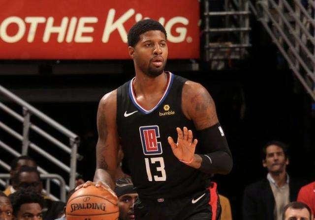 多伦多蓝鸟队王牌包提斯塔展现“巨炮”本色，连续两年蝉联本垒打王