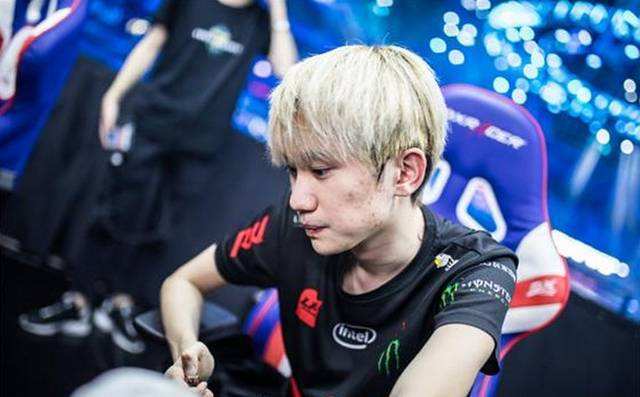 又能在反击 又能在反击