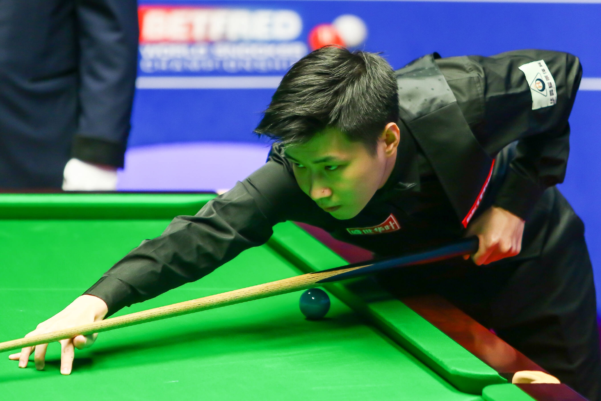 谁能让高难 谁能让高难